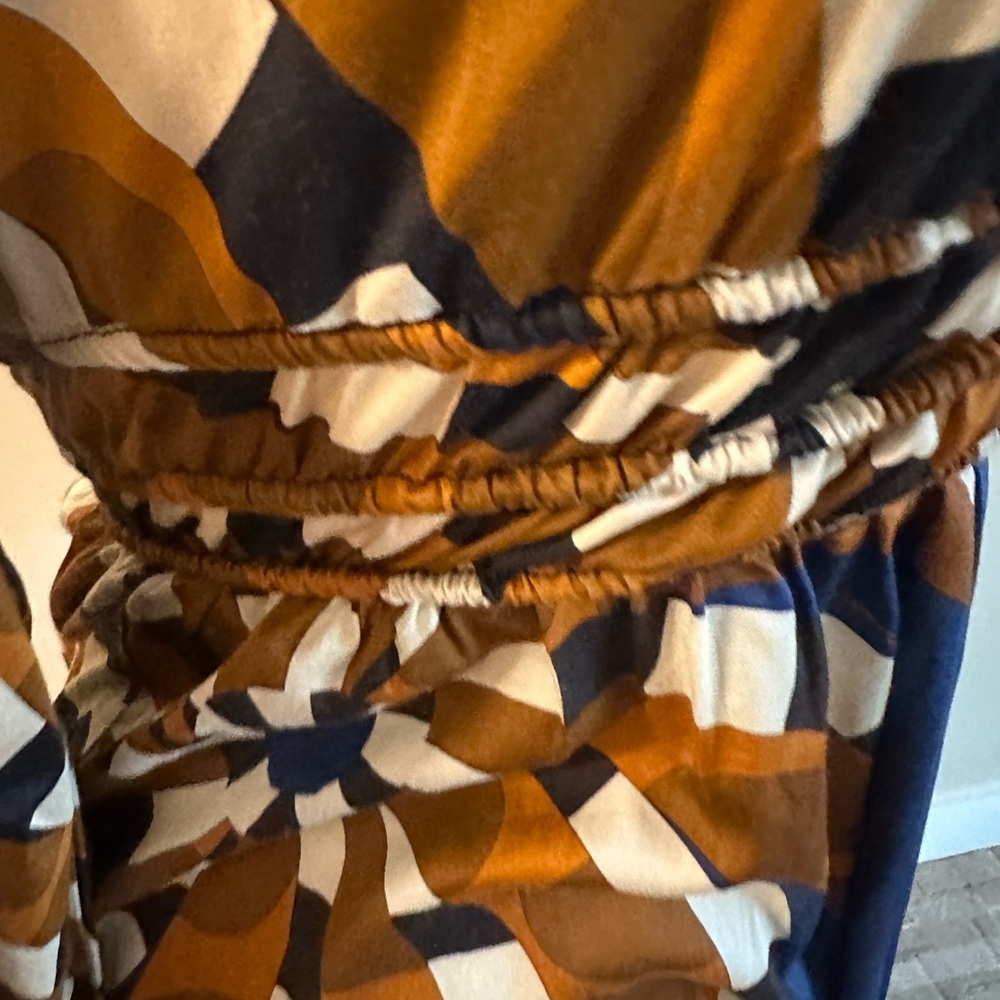 FARM Rio Orange and Black Long Sleeve Dress - Picture 9 of 12